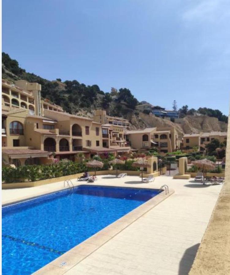 Apartamento En Lujoso Puerto Deportivo Алтеа Екстериор снимка